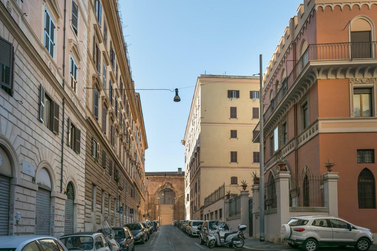 Diana Romantic Loft * Rome