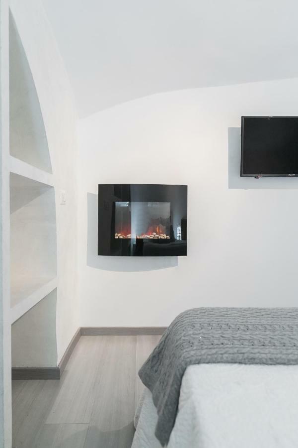 Diana Romantic Loft Apartment *